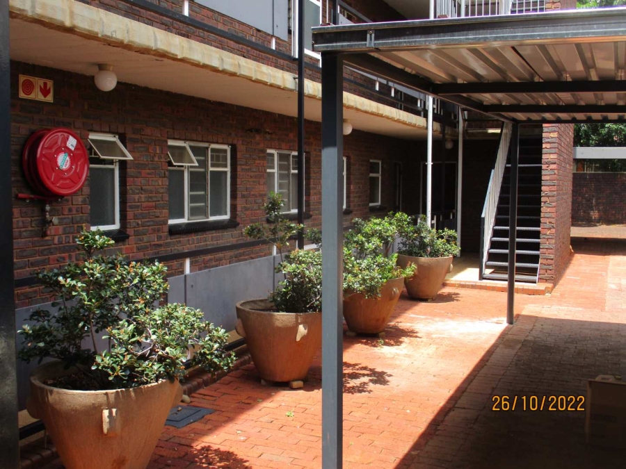 To Let 2 Bedroom Property for Rent in Annlin Gauteng