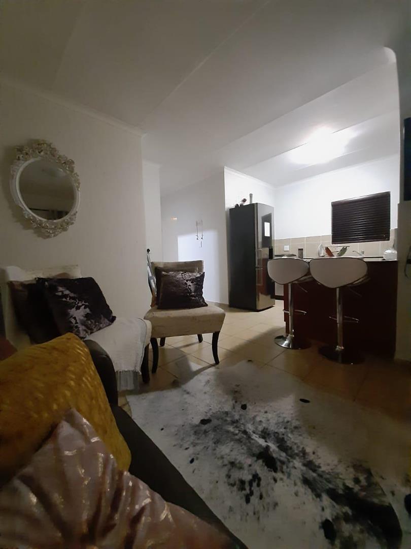 2 Bedroom Property for Sale in Pomona Gauteng