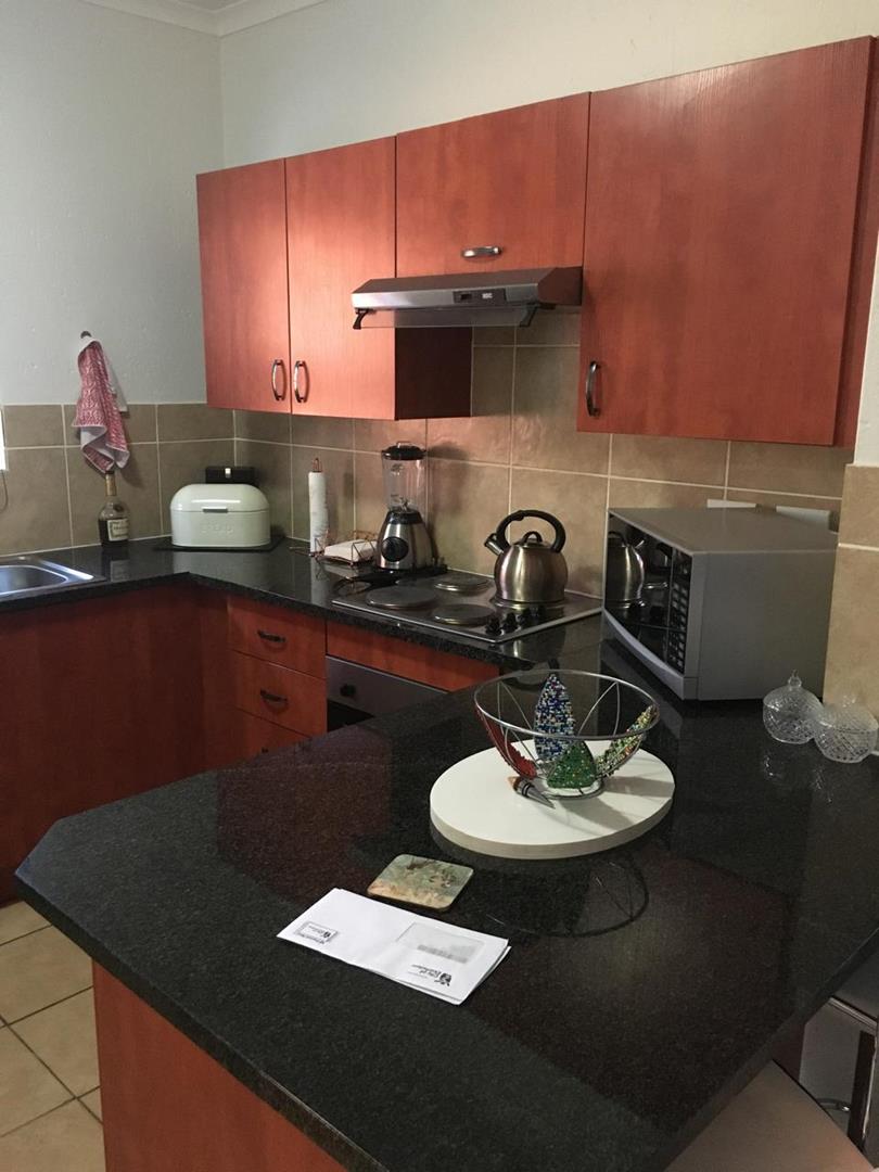 2 Bedroom Property for Sale in Pomona Gauteng