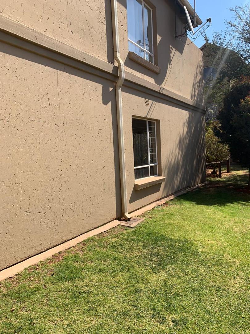 2 Bedroom Property for Sale in Pomona Gauteng