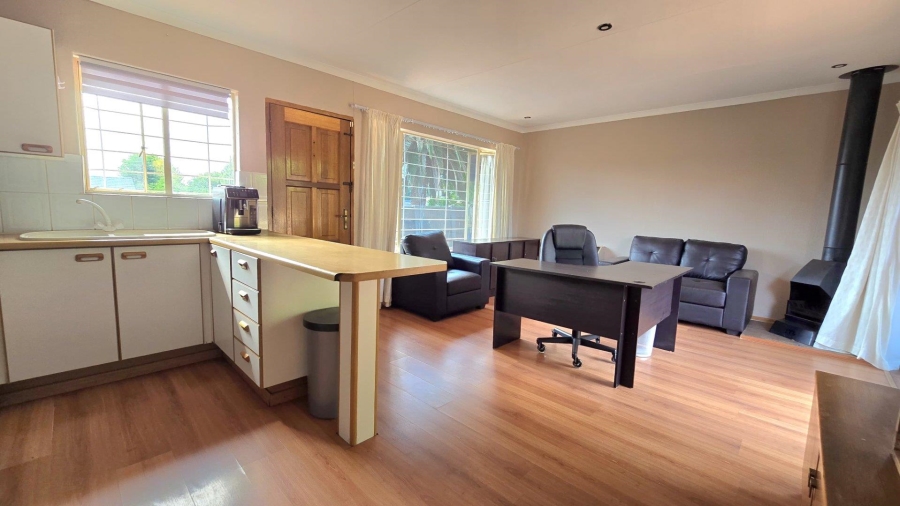 4 Bedroom Property for Sale in Brackenhurst Gauteng
