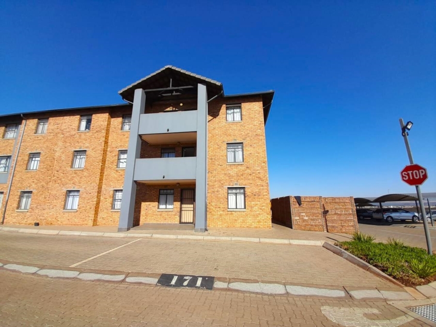 1 Bedroom Property for Sale in Sky City Gauteng