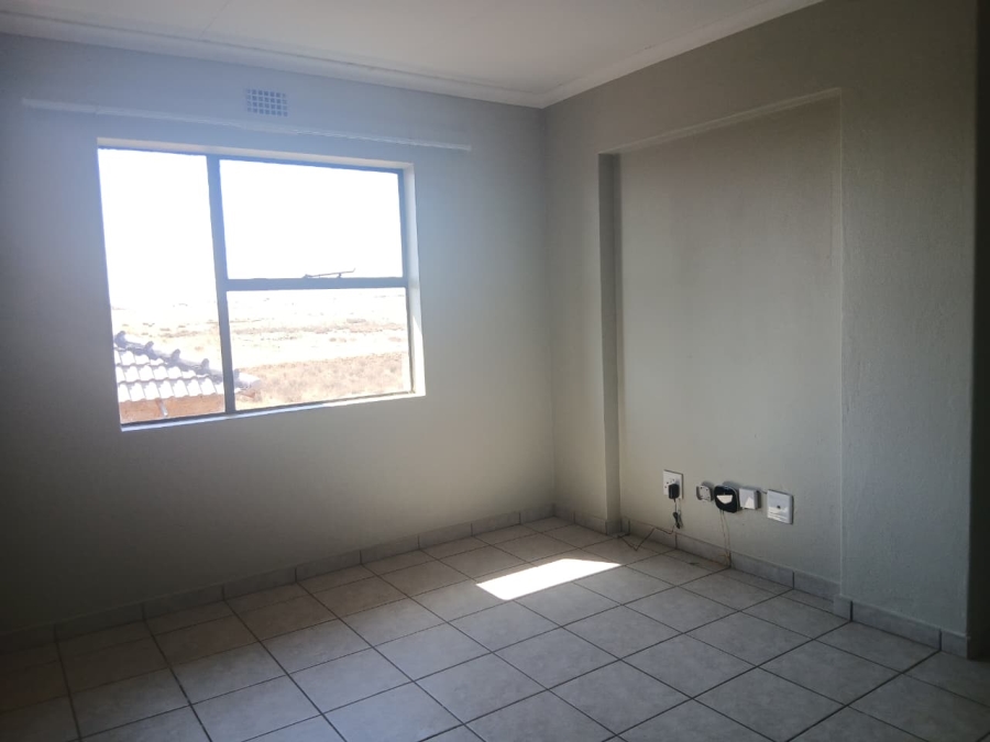 To Let 2 Bedroom Property for Rent in Sky City Gauteng