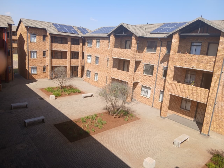 To Let 2 Bedroom Property for Rent in Sky City Gauteng