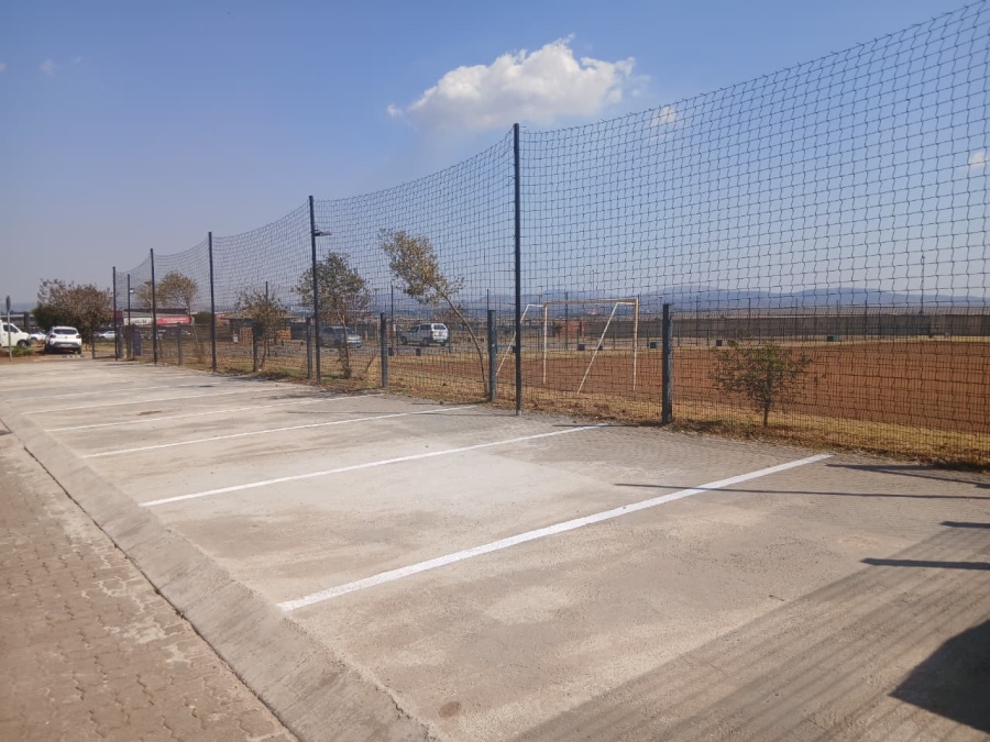 To Let 2 Bedroom Property for Rent in Sky City Gauteng