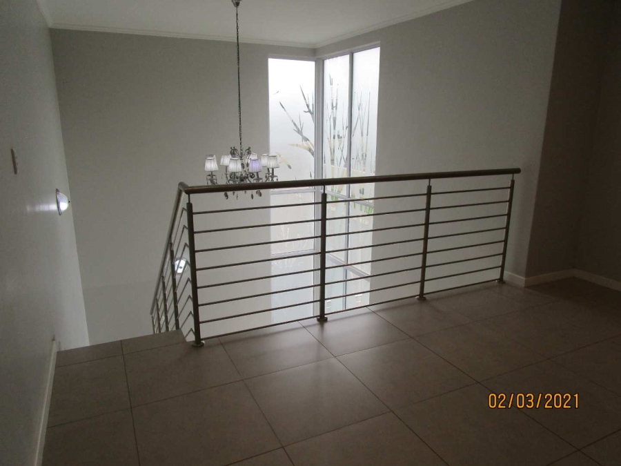 2 Bedroom Property for Sale in Morningside Gauteng