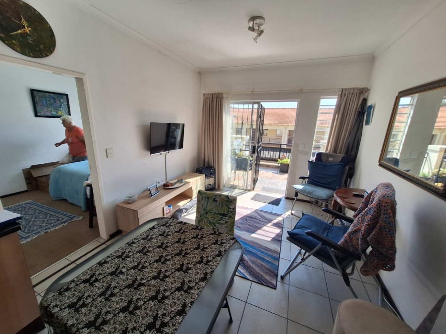 To Let 1 Bedroom Property for Rent in Roodepoort Gauteng