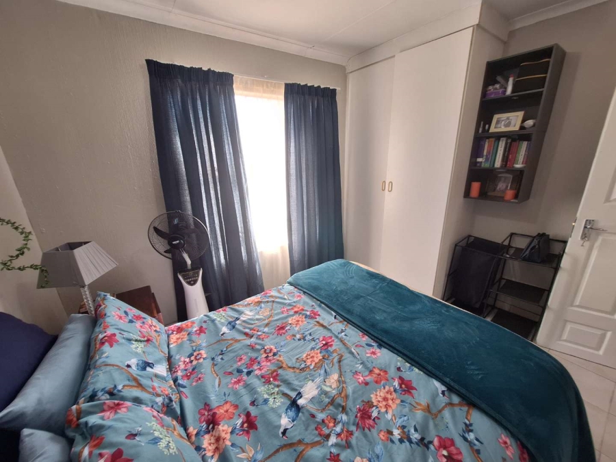 2 Bedroom Property for Sale in Randburg Gauteng