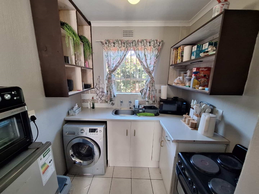 2 Bedroom Property for Sale in Randburg Gauteng