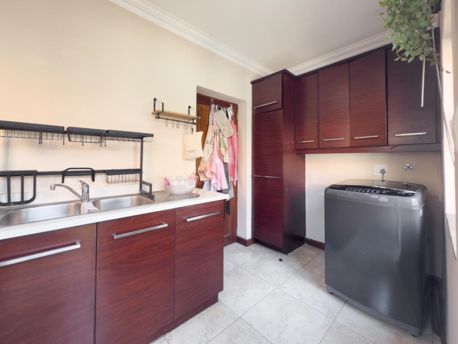 3 Bedroom Property for Sale in Heritage Hill Gauteng