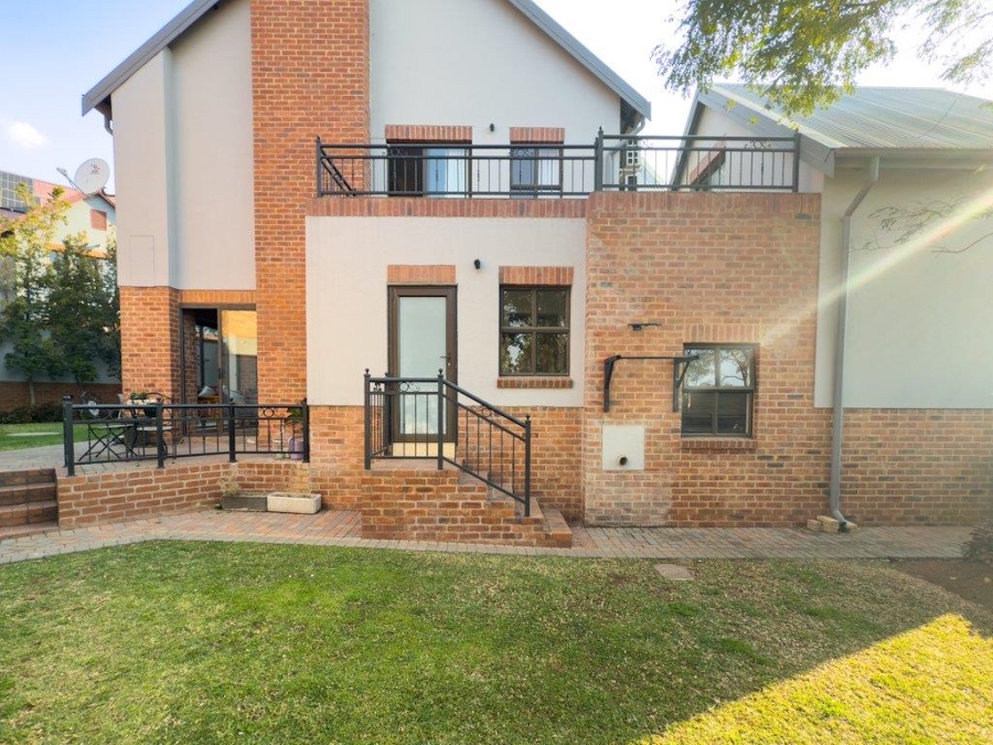 3 Bedroom Property for Sale in Heritage Hill Gauteng