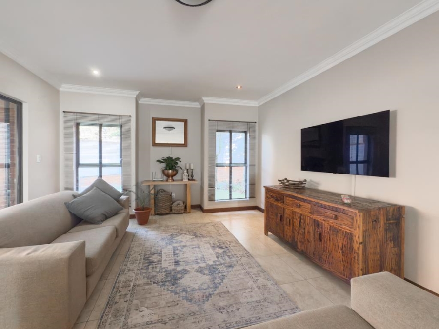 3 Bedroom Property for Sale in Heritage Hill Gauteng