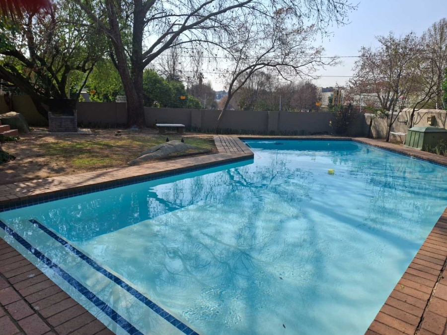 1 Bedroom Property for Sale in Atholl Gauteng