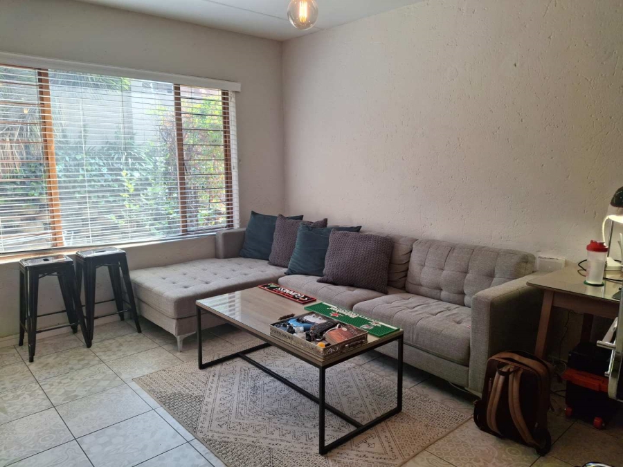 1 Bedroom Property for Sale in Atholl Gauteng