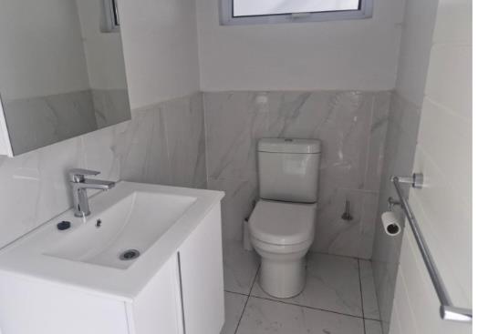 1 Bedroom Property for Sale in Bryanston Gauteng