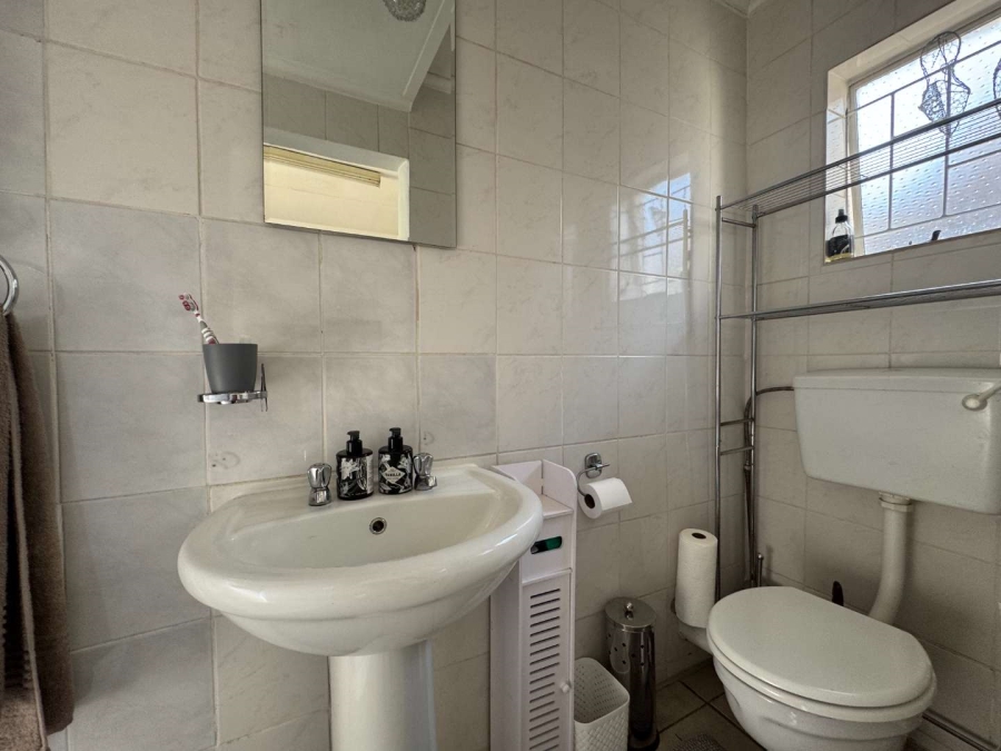 4 Bedroom Property for Sale in Florentia Gauteng