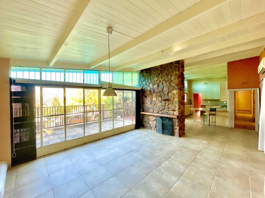 3 Bedroom Property for Sale in Lukasrand Gauteng