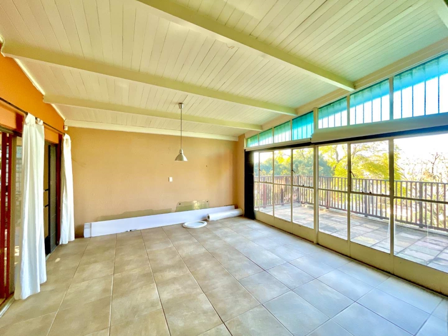 3 Bedroom Property for Sale in Lukasrand Gauteng
