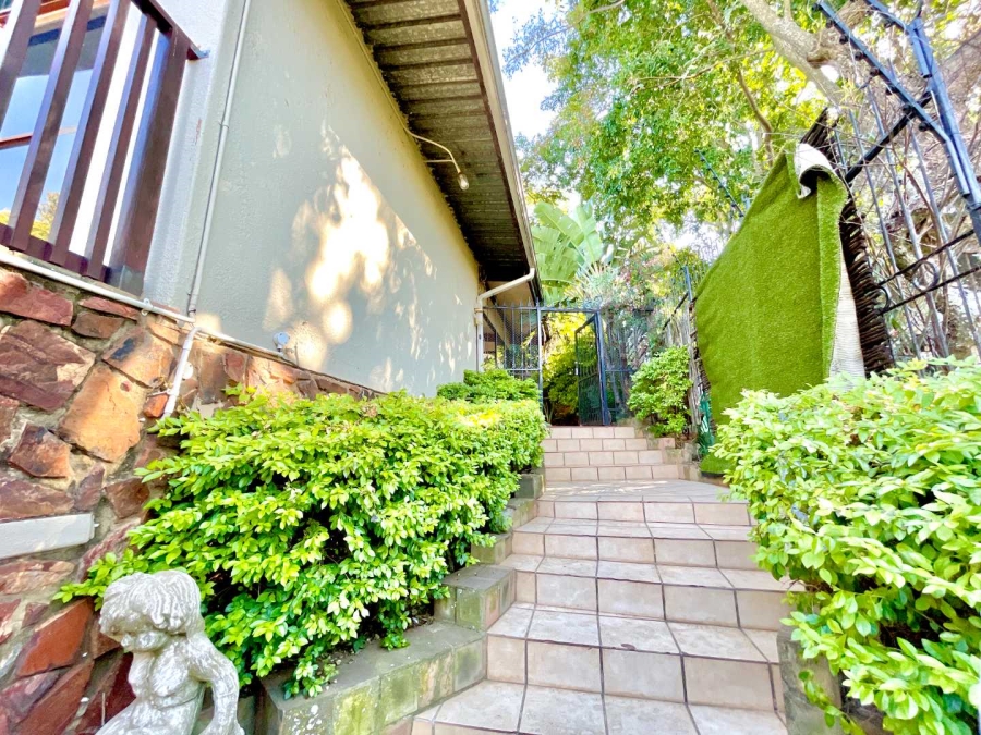 3 Bedroom Property for Sale in Lukasrand Gauteng