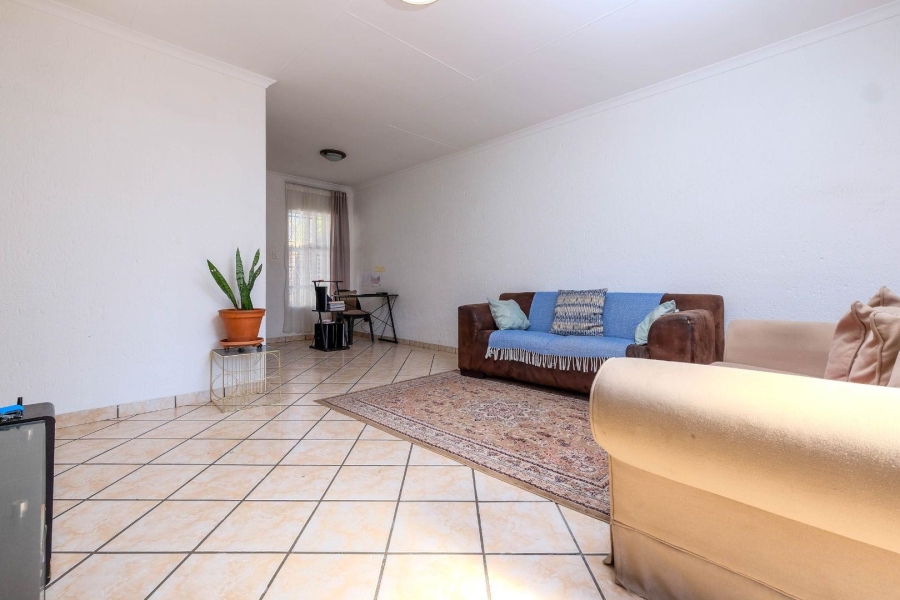 3 Bedroom Property for Sale in Buccleuch Gauteng