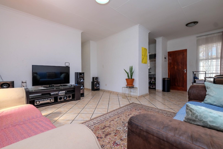 3 Bedroom Property for Sale in Buccleuch Gauteng