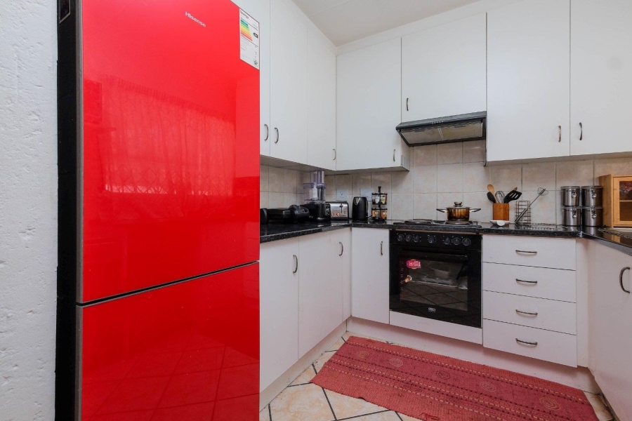 3 Bedroom Property for Sale in Buccleuch Gauteng