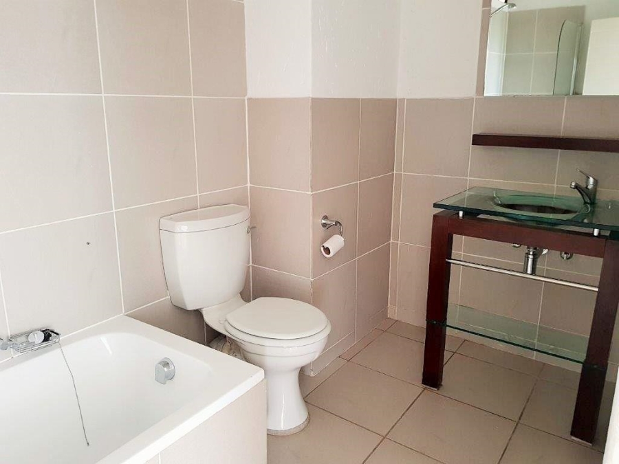 1 Bedroom Property for Sale in Jackal Creek Golf Estate Gauteng