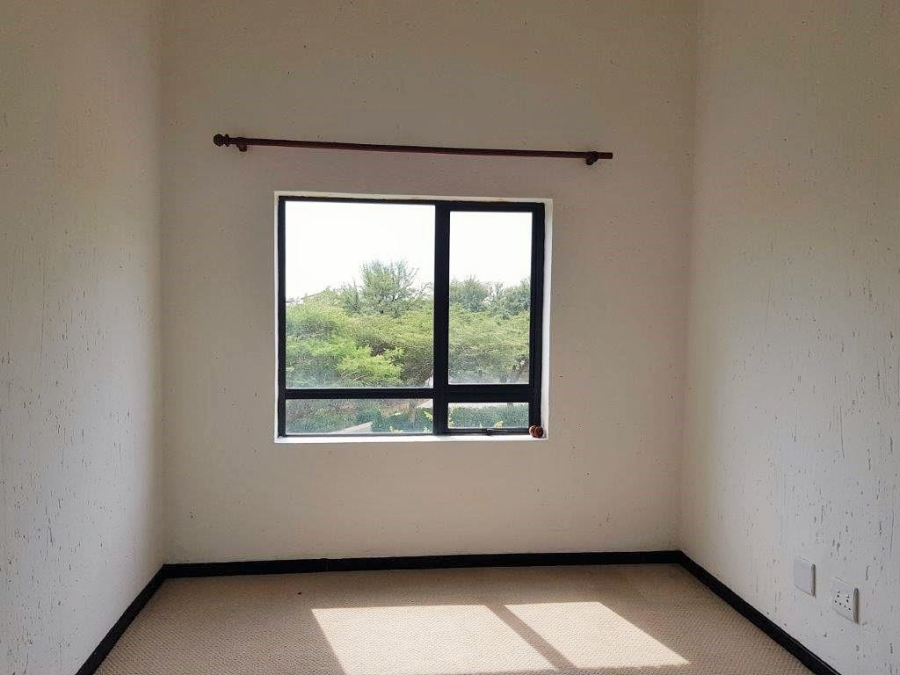1 Bedroom Property for Sale in Jackal Creek Golf Estate Gauteng
