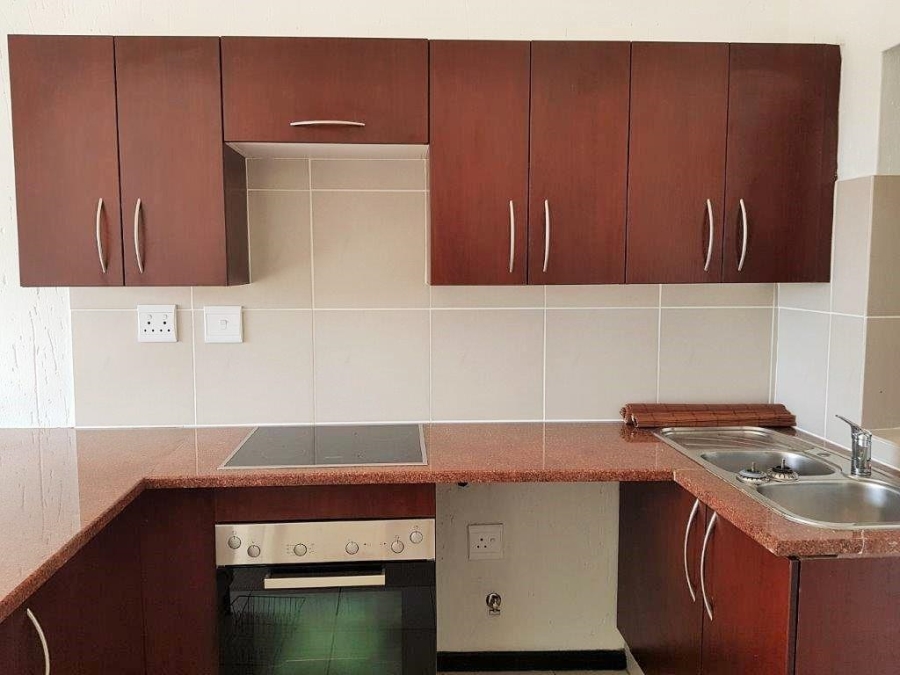 1 Bedroom Property for Sale in Jackal Creek Golf Estate Gauteng