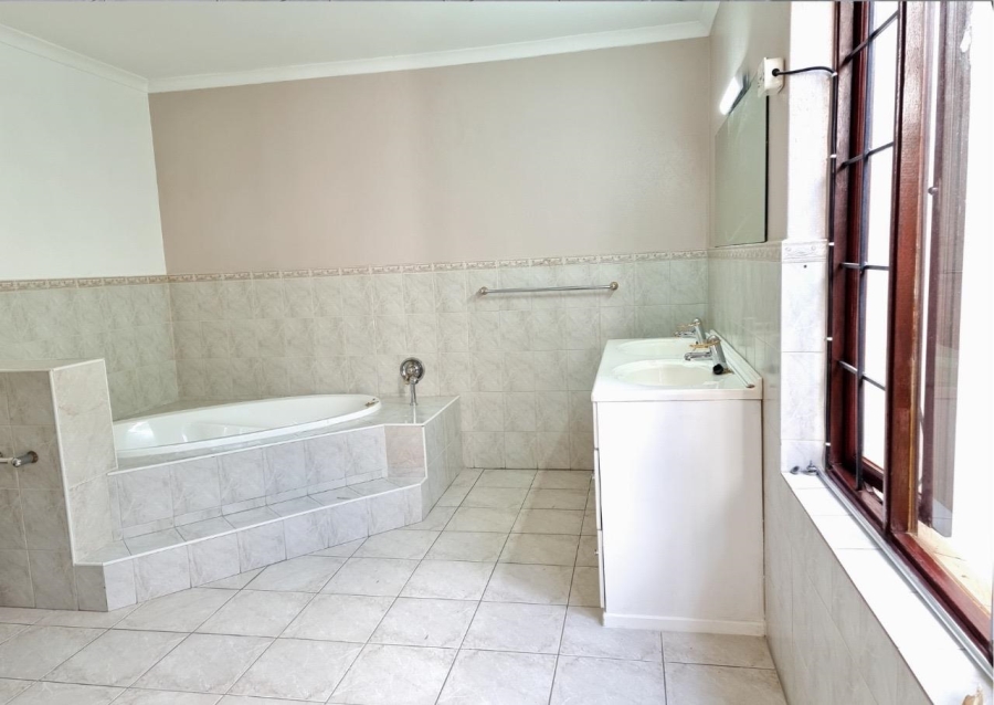 To Let 3 Bedroom Property for Rent in Kensington B Gauteng