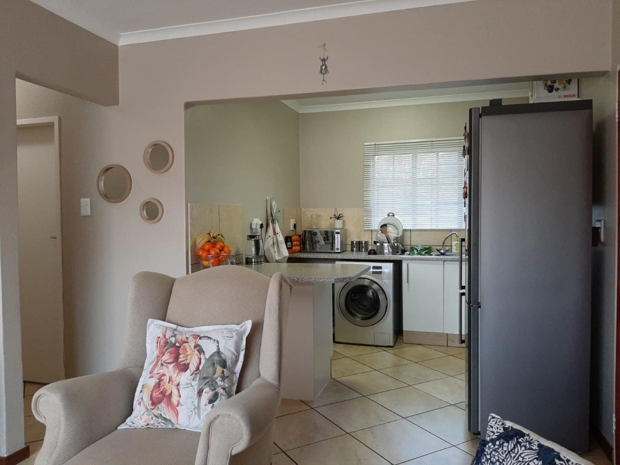To Let 2 Bedroom Property for Rent in Ferndale Gauteng