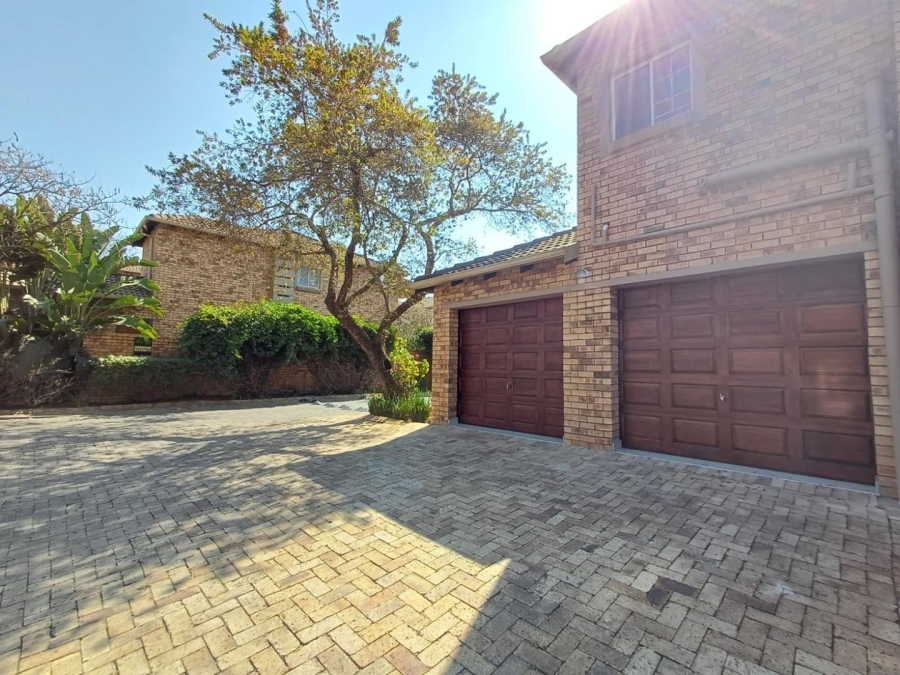 To Let 3 Bedroom Property for Rent in Olivedale Gauteng