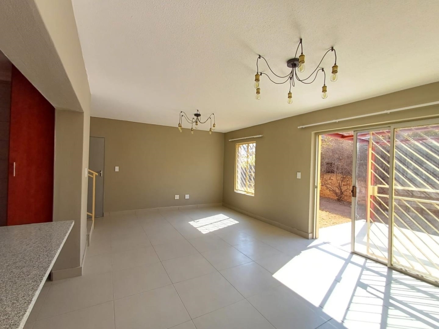 To Let 3 Bedroom Property for Rent in Olivedale Gauteng