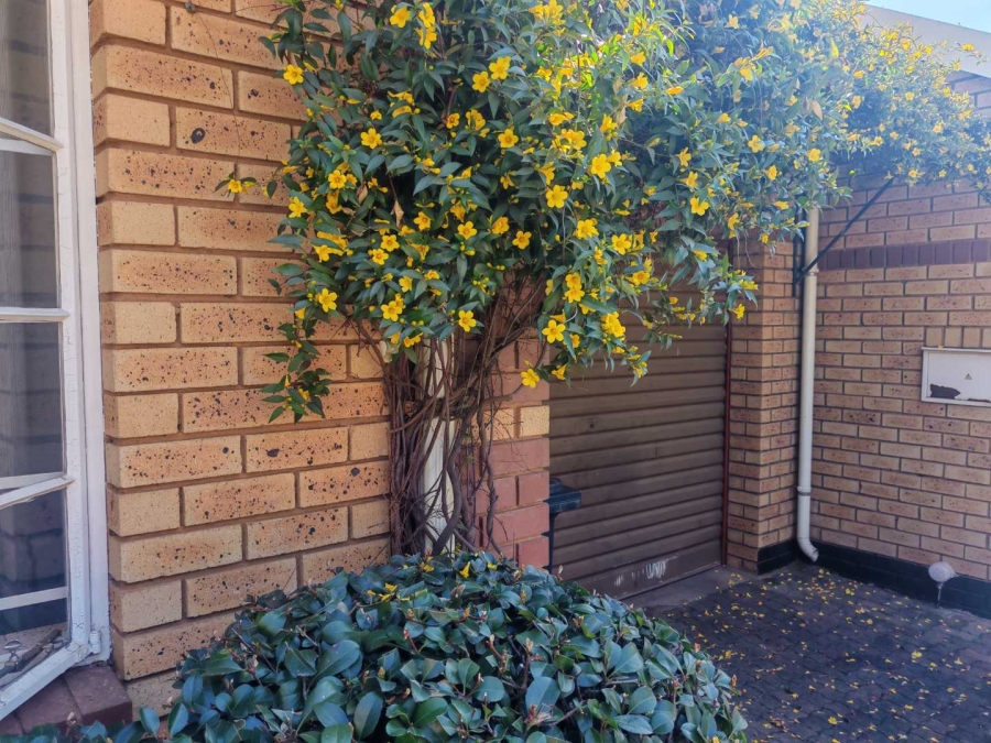 2 Bedroom Property for Sale in Clubview Gauteng