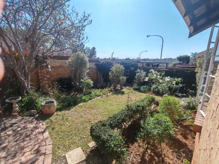 2 Bedroom Property for Sale in Clubview Gauteng