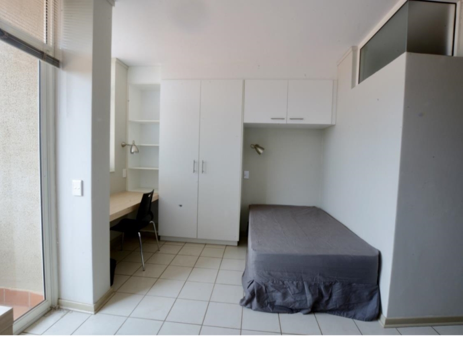 1 Bedroom Property for Sale in Hatfield Gauteng