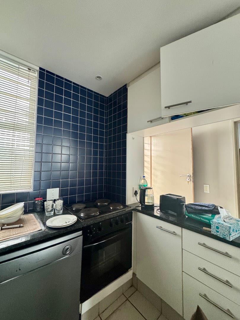 1 Bedroom Property for Sale in Hatfield Gauteng