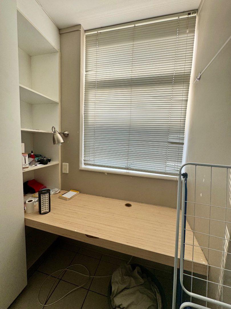 1 Bedroom Property for Sale in Hatfield Gauteng