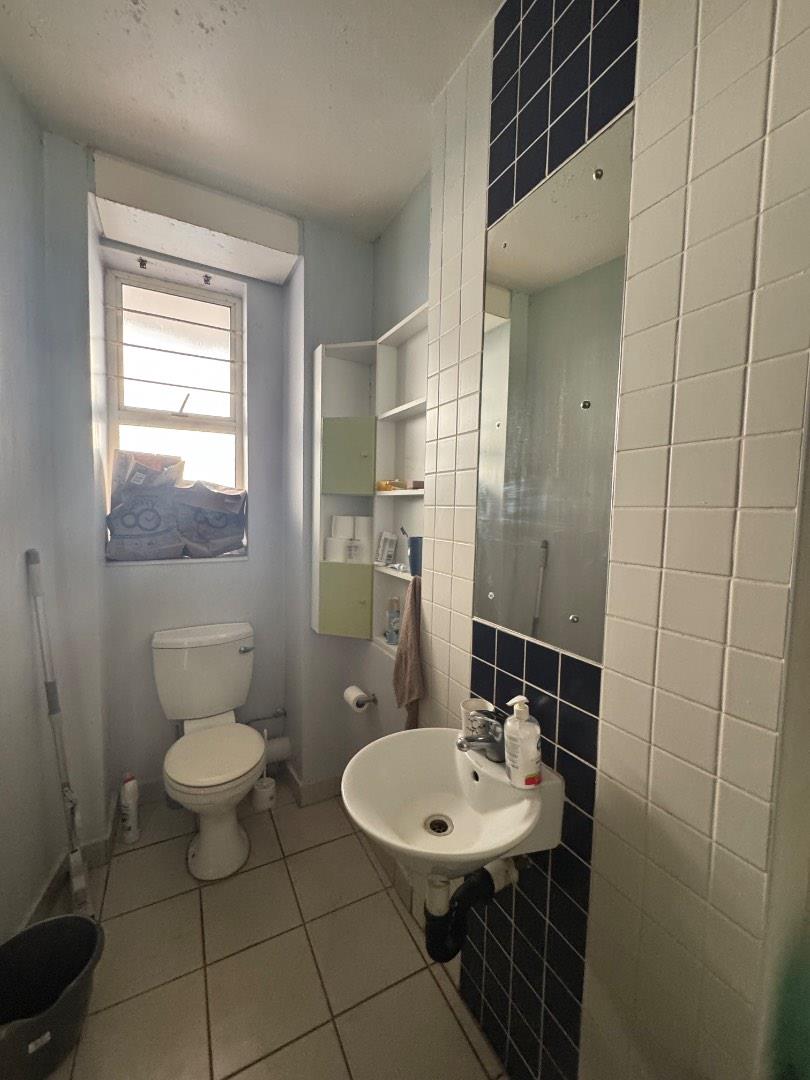 1 Bedroom Property for Sale in Hatfield Gauteng