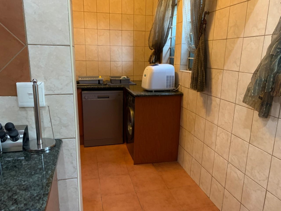 3 Bedroom Property for Sale in Van Riebeeck Park Gauteng