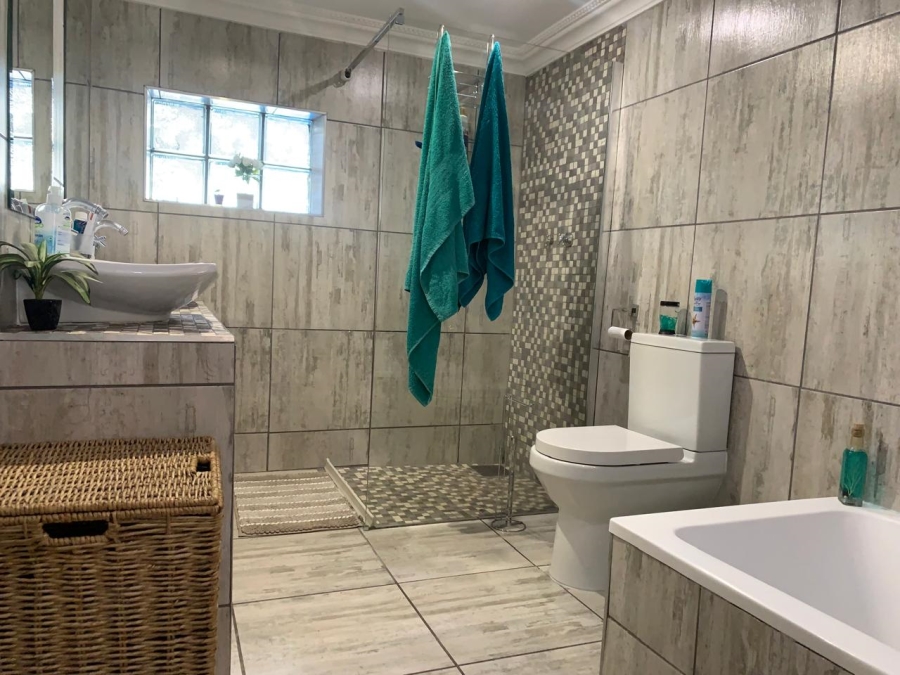 3 Bedroom Property for Sale in Van Riebeeck Park Gauteng