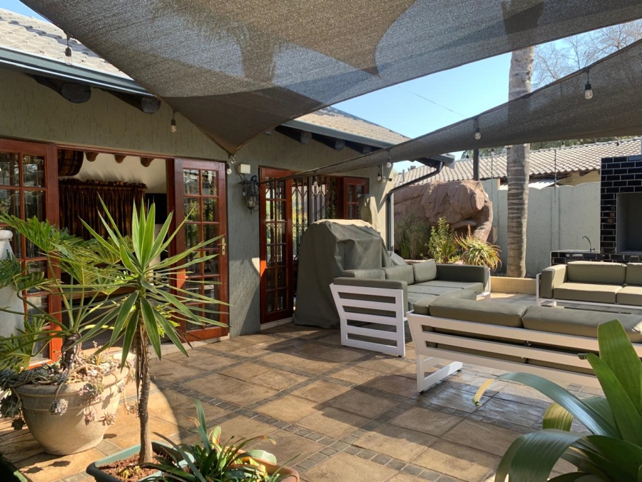 3 Bedroom Property for Sale in Van Riebeeck Park Gauteng