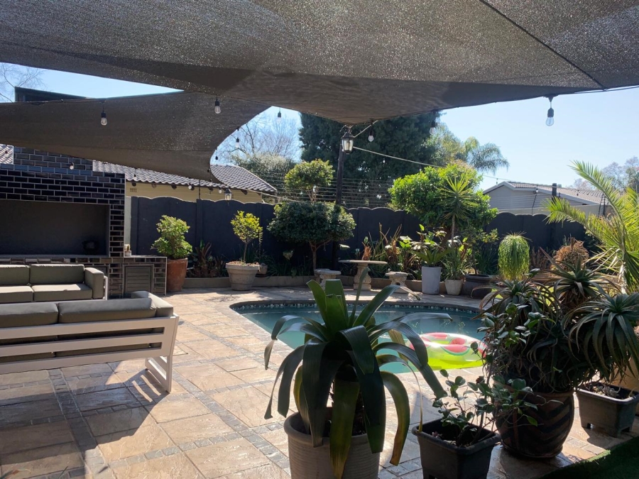 3 Bedroom Property for Sale in Van Riebeeck Park Gauteng