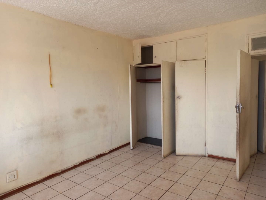 1 Bedroom Property for Sale in Kempton Park Central Gauteng