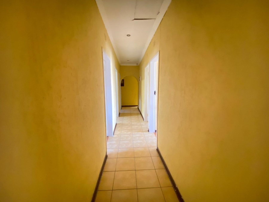 3 Bedroom Property for Sale in Birchleigh North Gauteng