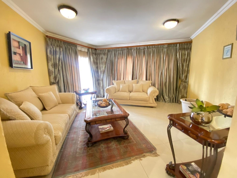 3 Bedroom Property for Sale in Birchleigh North Gauteng