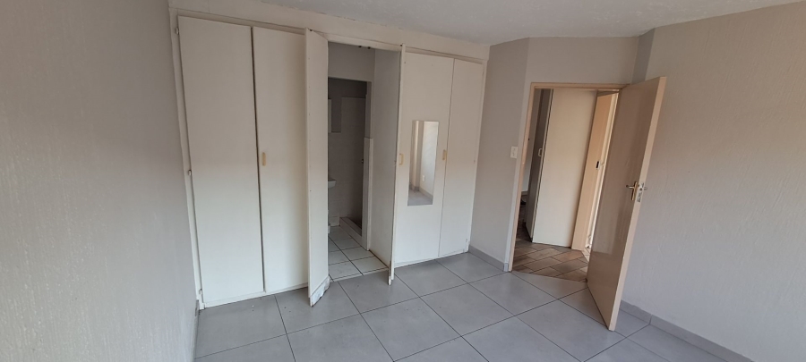3 Bedroom Property for Sale in Moregloed Gauteng