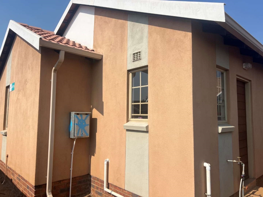 3 Bedroom Property for Sale in Sky City Gauteng