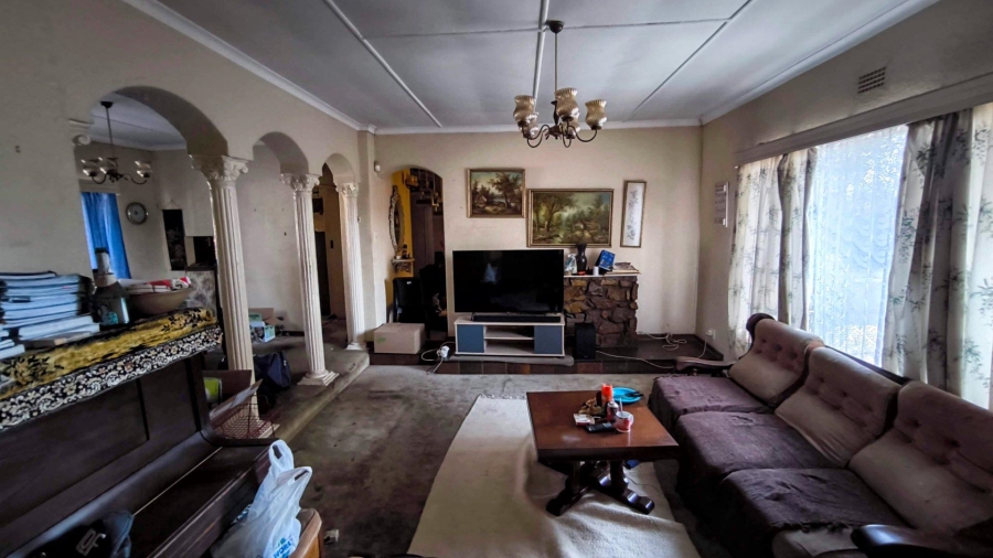 To Let 4 Bedroom Property for Rent in Brackenhurst Gauteng