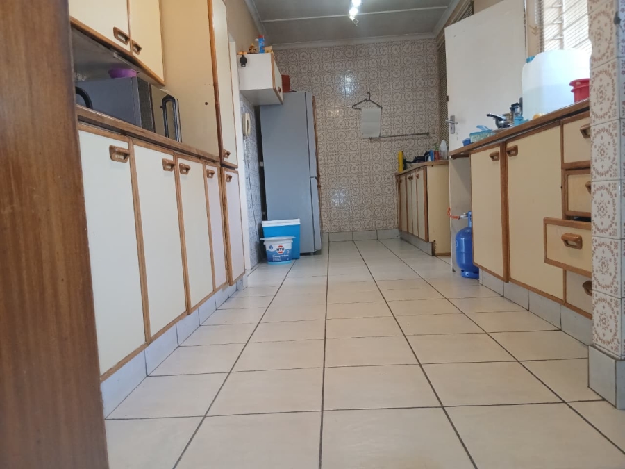 4 Bedroom Property for Sale in Brackenhurst Gauteng
